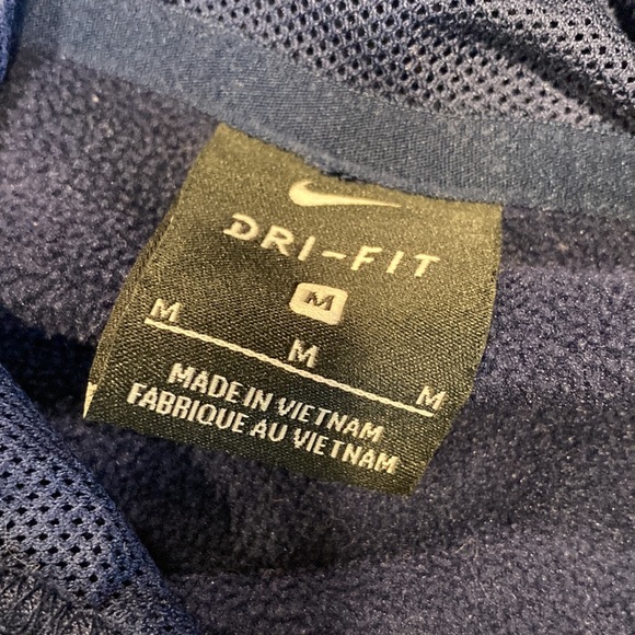 Nike Dril-Fit Hoodie - Picture 4 of 5